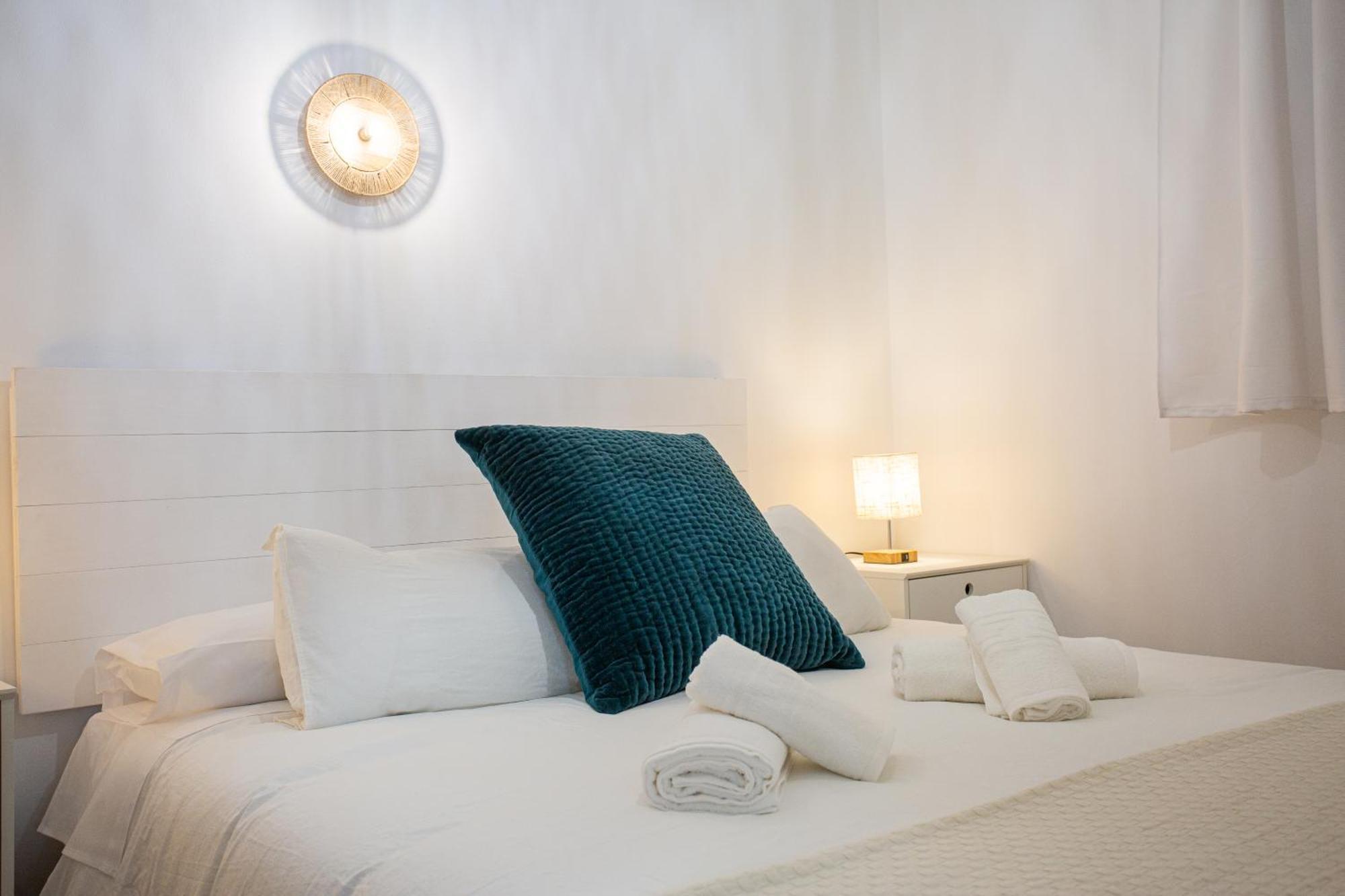 Wish Suite Conde De Sevilla Buitenkant foto