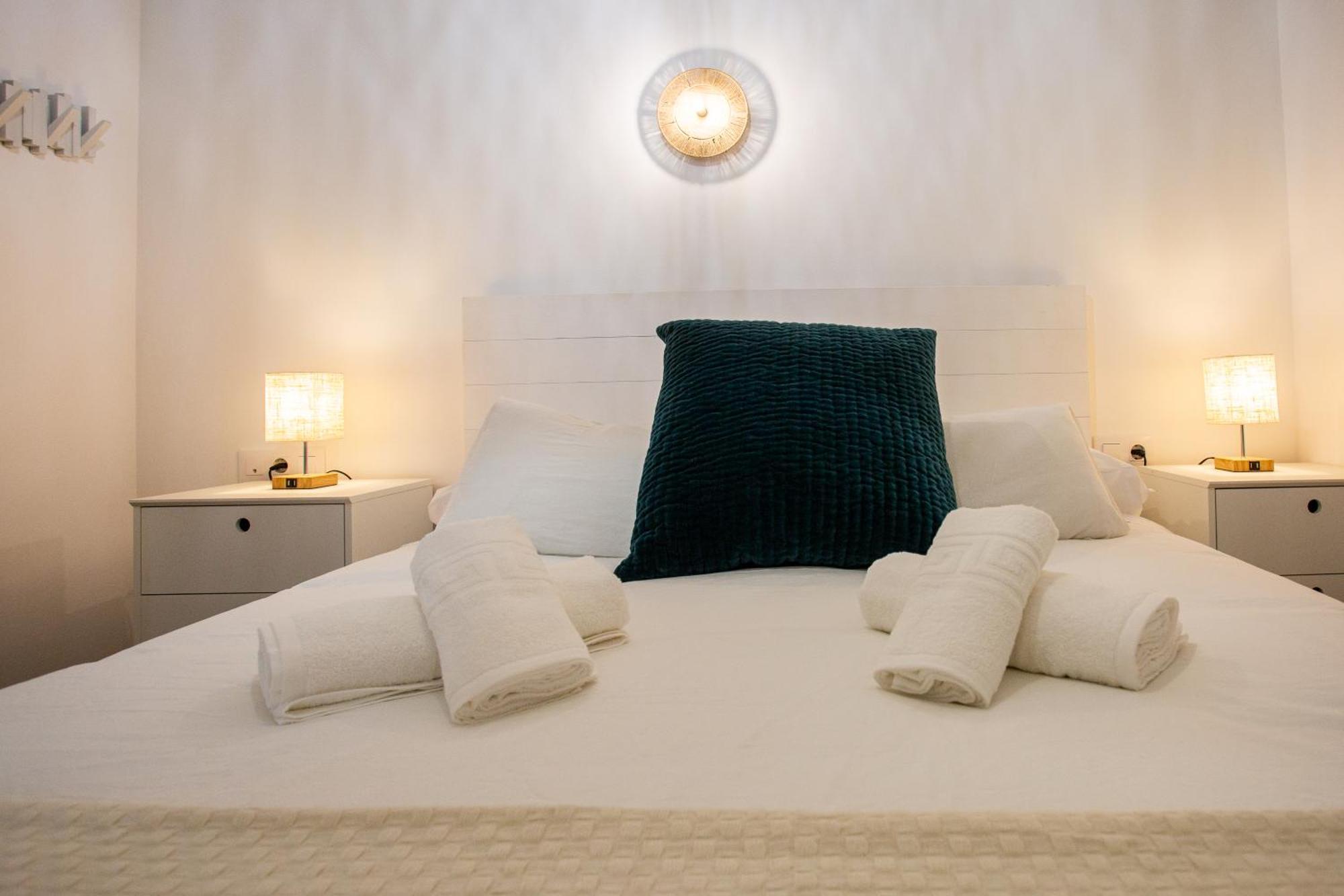 Wish Suite Conde De Sevilla Buitenkant foto